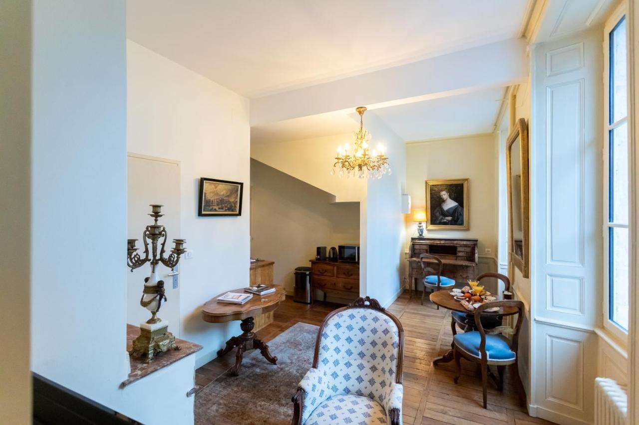 L' Hotel De Panette, Entree Renaissance Cathedrale بورج المظهر الخارجي الصورة